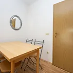 Vojskovo Ii Apartman *