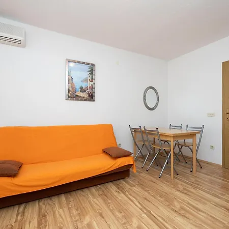 Apartman Vojskovo Ii Lokva Rogoznica